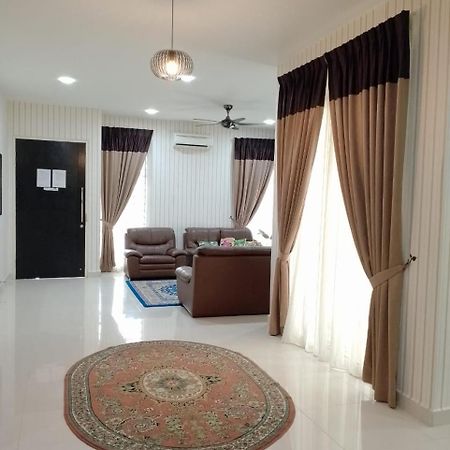 Juniper Homestay Putrajaya Presint 11 Экстерьер фото