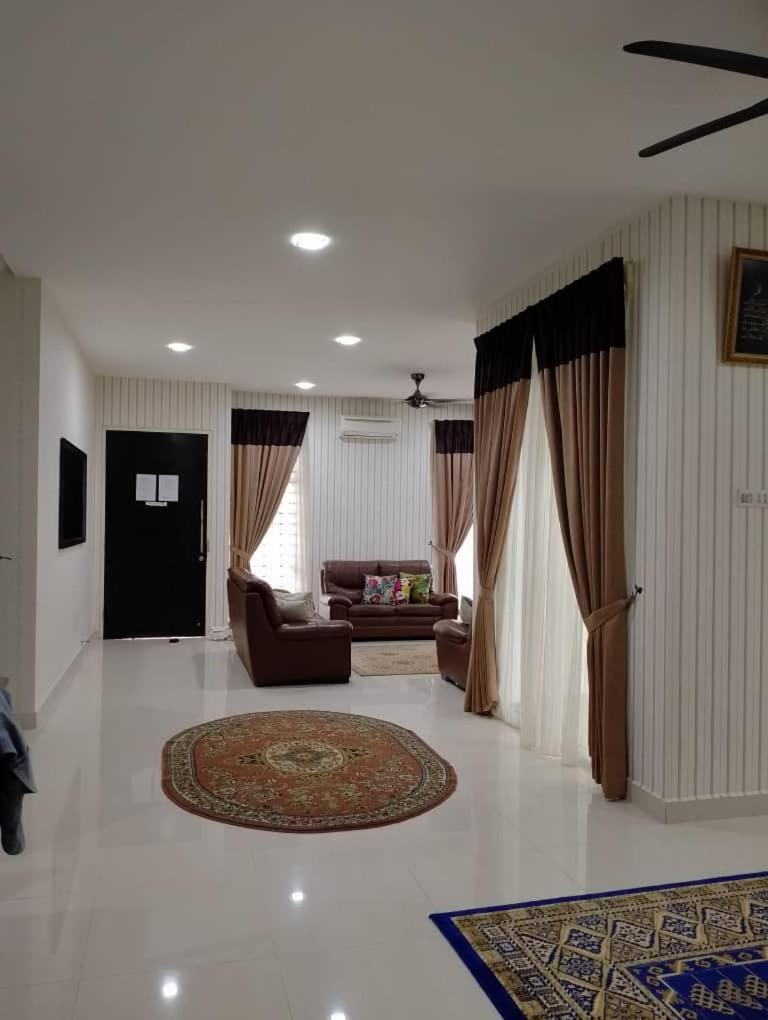 Juniper Homestay Putrajaya Presint 11 Номер фото